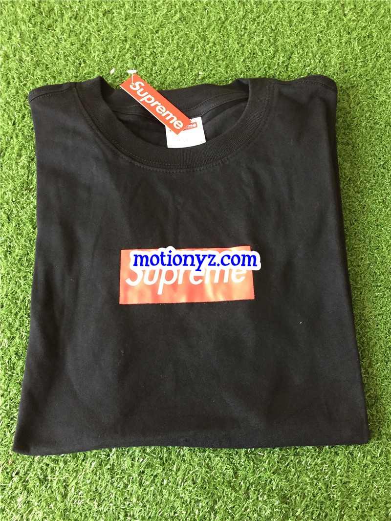 Supreme Black Tshirt